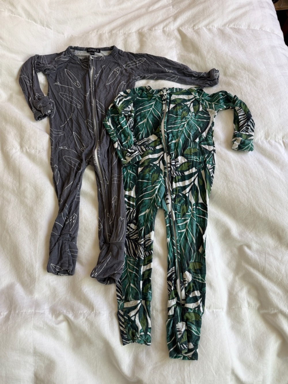 Kahakai Kids bamboo onesies with fold up feet and hands